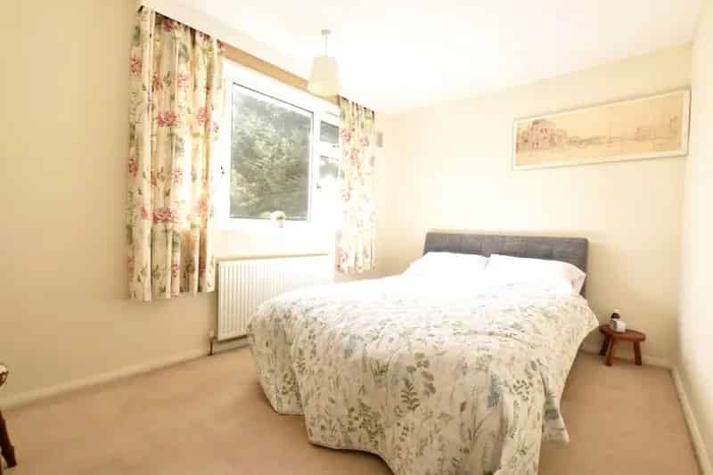 Three Bedroom House Large Garden Cottage Style