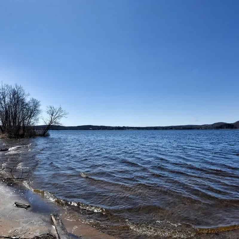 Lakefront Home with Private Beach Access