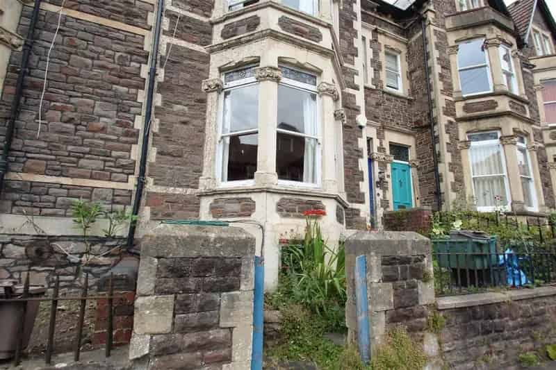 3 Bedroom Maisonette to Rent - Available Now
