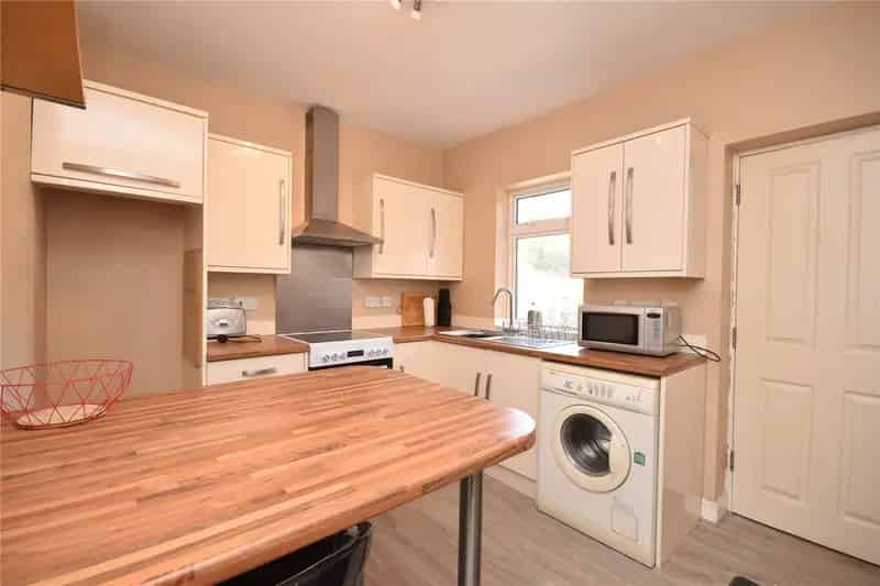 Three Bedroom End Terrace House in Methley