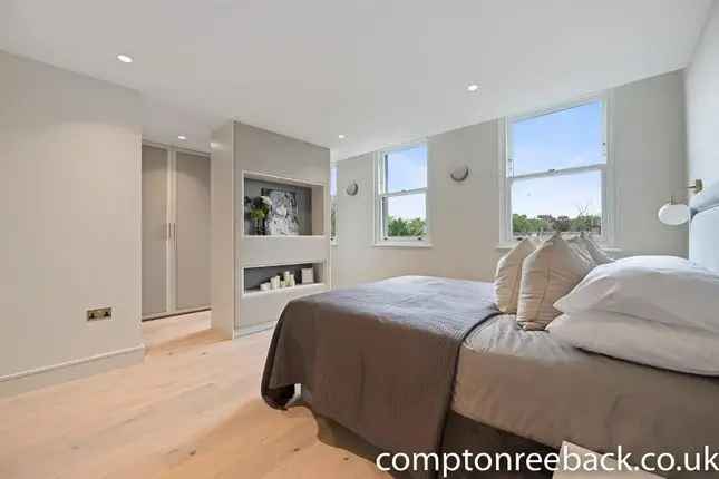 Flat for sale in Randolph Avenue, London W9