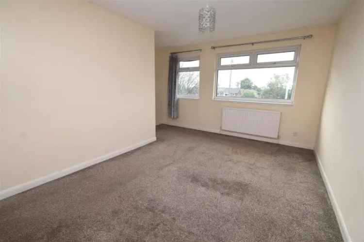 2 Bedroom Mews House For Let Near Amenities