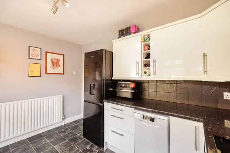 2 Bedroom House For Sale Harrogate