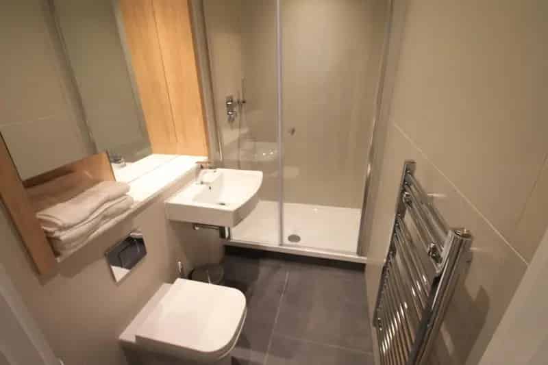 Galliard Apartment - Fully Furnished Ground Floor