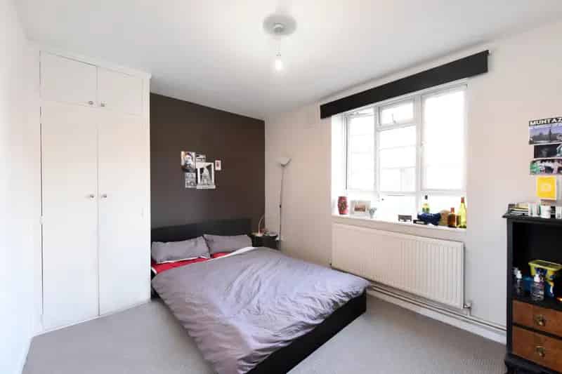 3 Bedroom Flat to Rent Harrowgate House Gascoyne Estate