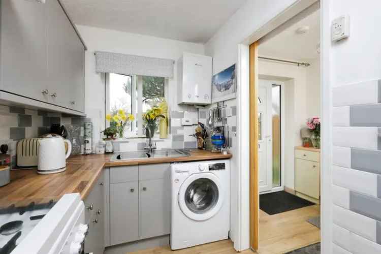 2 Bedroom End Terraced House in Langney