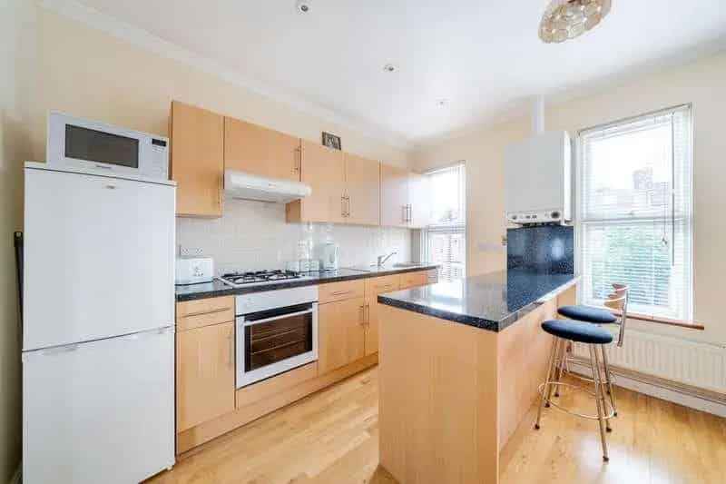 2 Bed Flat for Sale - West Ealing