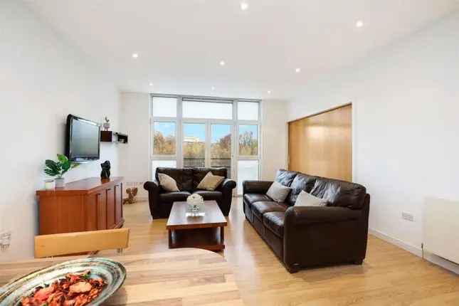 Flat for sale in Glasgow Harbour Terraces, Glasgow Harbour, Glasgow G11