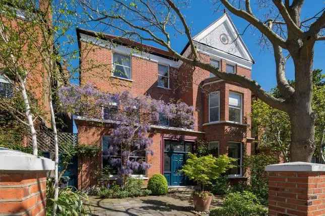 7 Bedroom Victorian House South Hampstead London