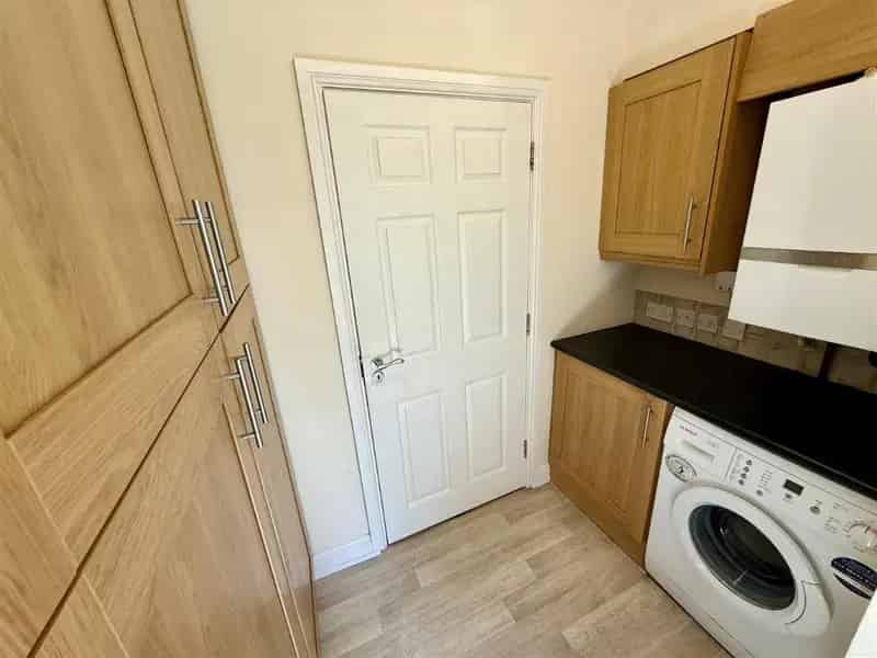 4 Bed Detached House For Sale
