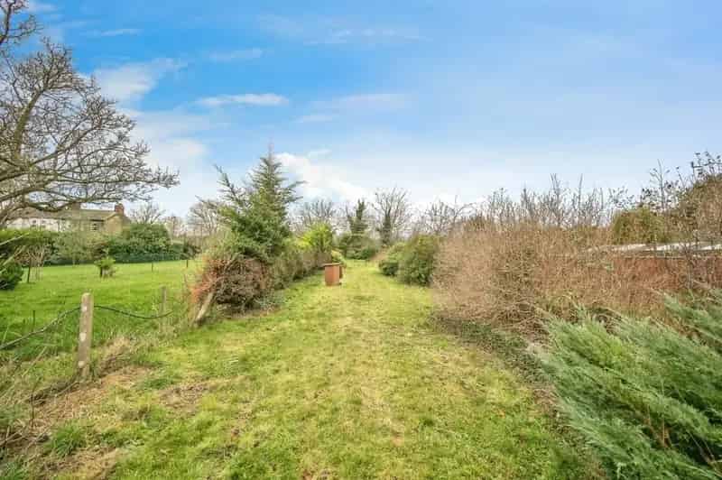 Three Bedroom Semi Detached House Ipswich