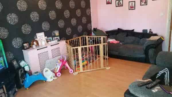 First Floor Flat Near Gunnersbury Station Two Bedrooms