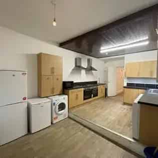 9 Bedroom House Manchester Fully Refurbished Student Property