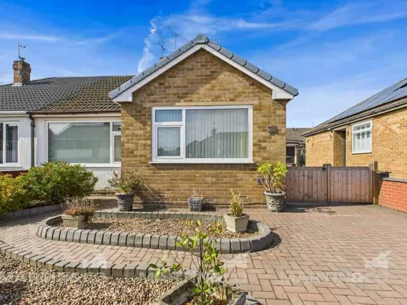 3 bedroom Bungalow
 For Sale