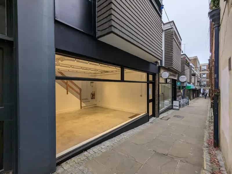 Retail Unit Guildford Town Centre LED Lighting Electric Heating Polished Flooring