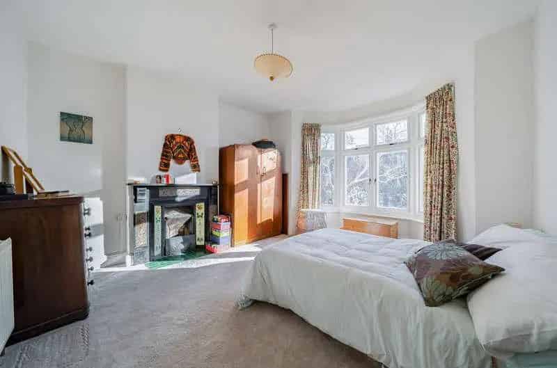 4 Bed Edwardian House for Sale