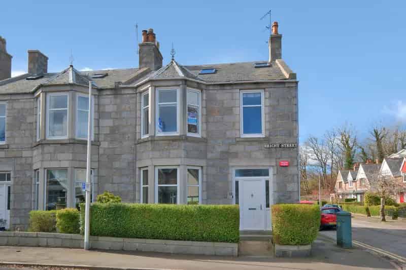 Spacious 3-Bedroom Family Home in Ferryhill Aberdeen