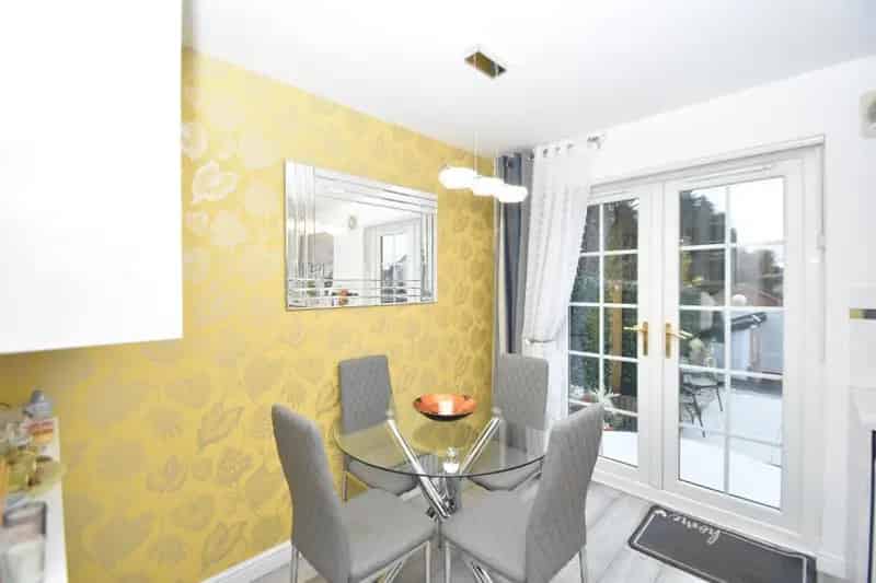 3 Bedroom Terraced House For Sale West Scotland