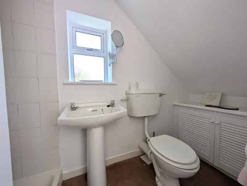 3 Bed House for Sale Nab Wood