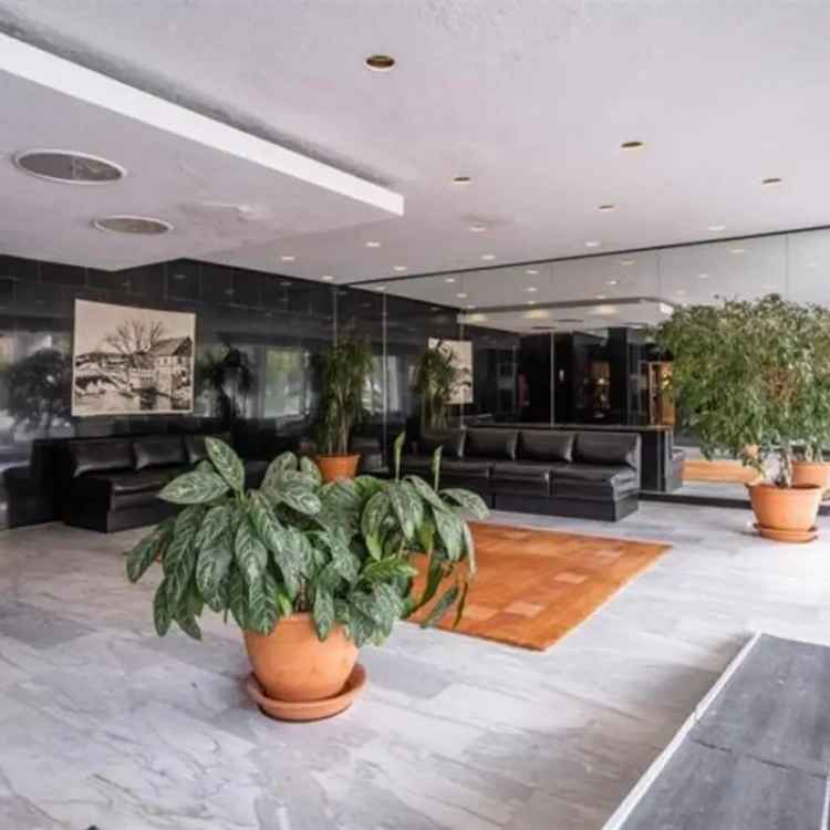 Westmount Condo for Sale Near City Hall