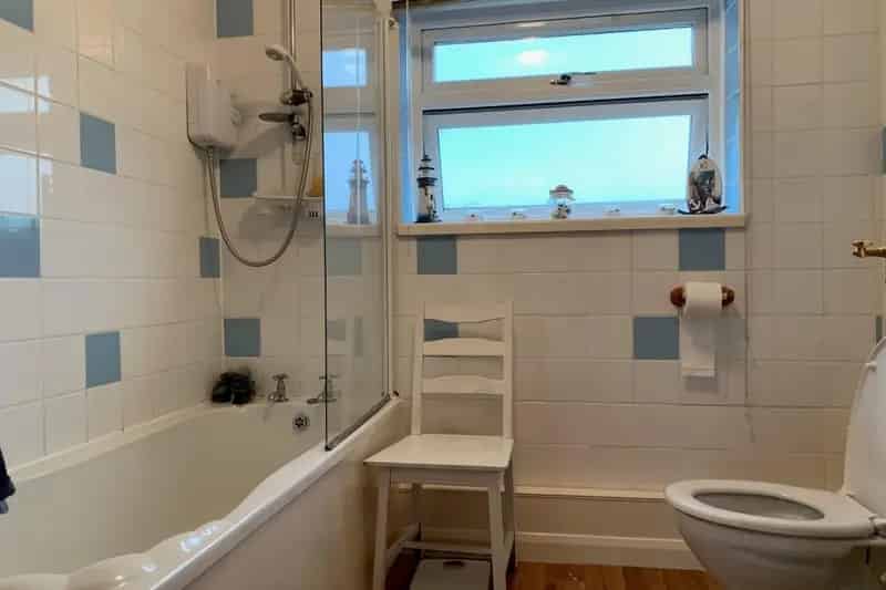 Spacious 2-Bedroom Flat Near Chelmsford City Centre