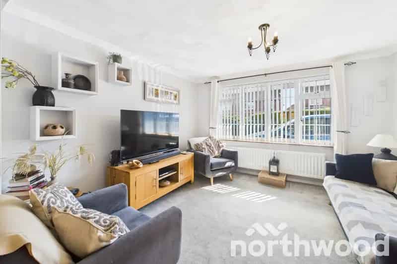3 Bed Semi-Detached House Willesborough