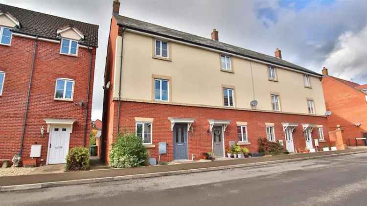 3 Bedroom End of Terrace House for Sale