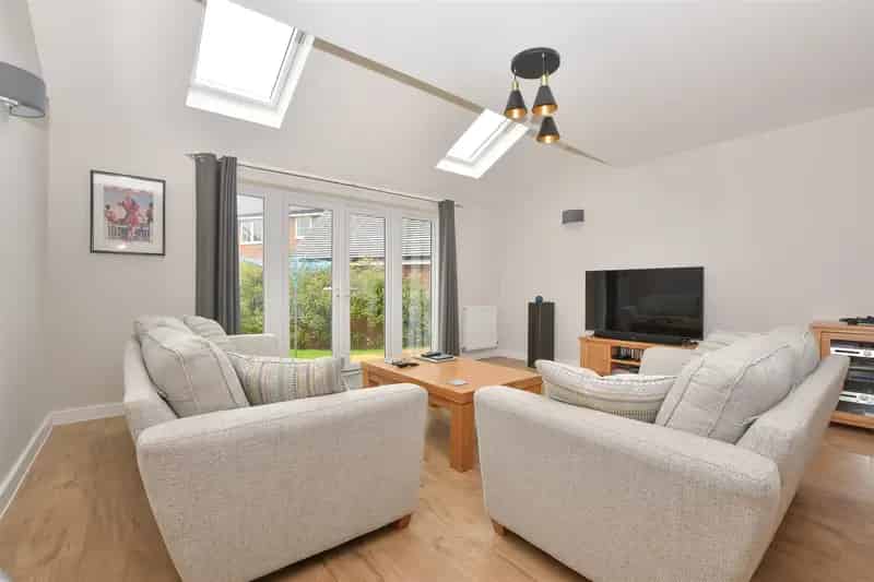 3 Bedroom Detached House for Sale Headcorn