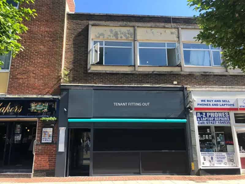 Havant Retail Shop and Flat Investment Opportunity
