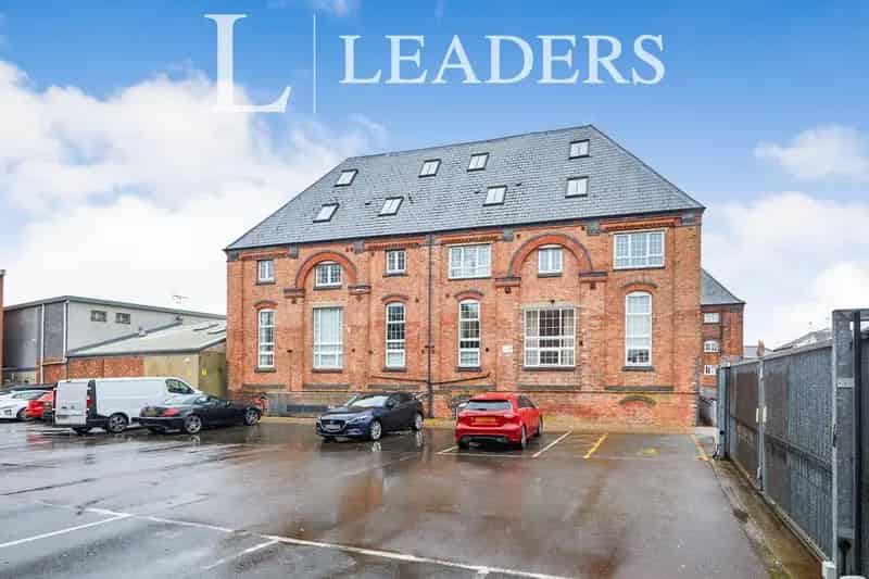 3 Bedroom Apartment to Rent Near Derby City Centre