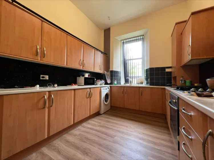 3 Bedroom Flat To Rent Available 16062025