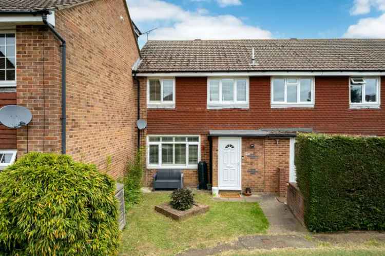 3 Bedroom House to Rent Vicarage Gardens Flamstead