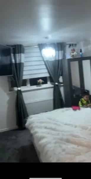 2 Bed Terraced House With Garden
