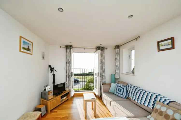 Seaview Heights Hunstanton 2 Bed Flat Accessible Parking Sea Views