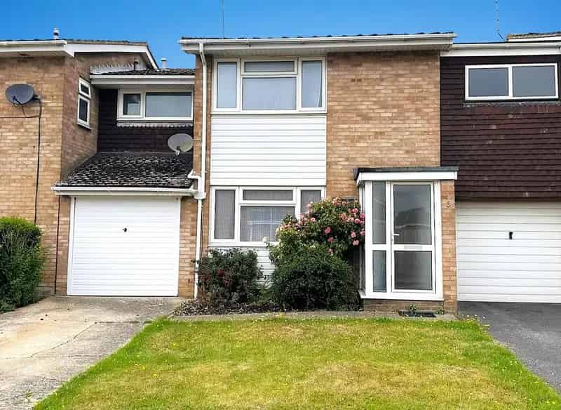 3 Bedroom Terraced House to Rent