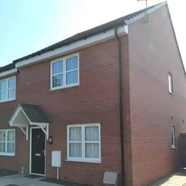 2 Bed New Build Semi Detached House Near Schools Shops