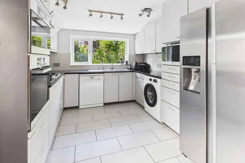 3 Bedroom Semi Detached House for Sale Clevedon