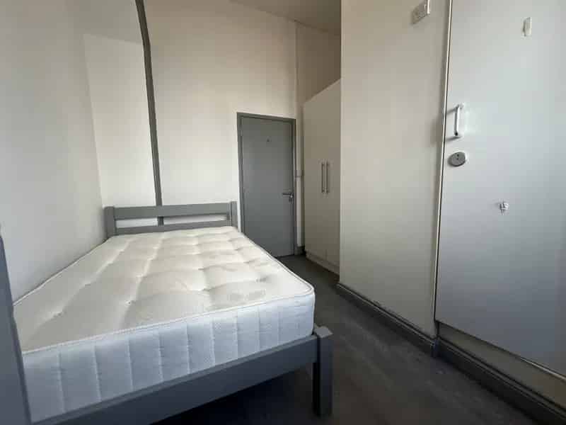 Leamington Spa Ensuite Rooms & Studios - Bills Included