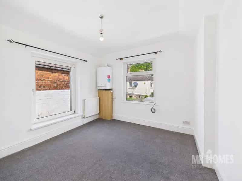 4 Bed Family Home For Sale