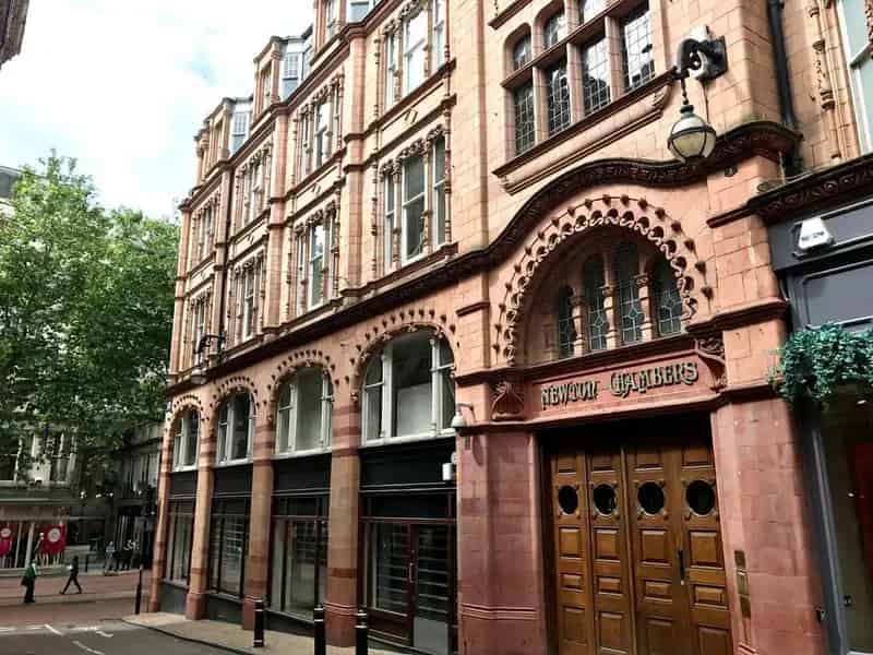 1 Bedroom Apartment in Newton Chambers