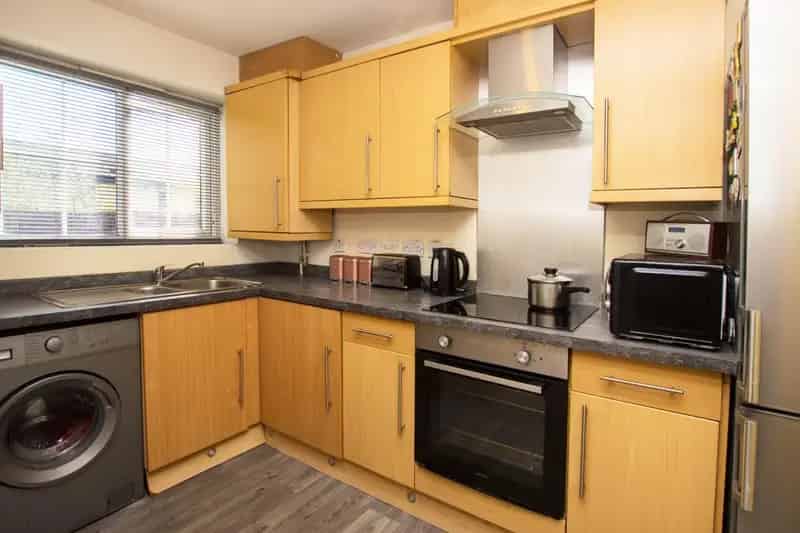 3 Bedroom Townhouse For Sale