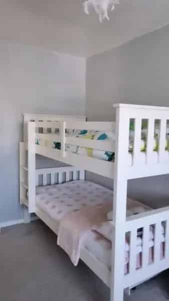 2 Bed Flat Corringham Stanford Le Hope Communal Garden Balcony