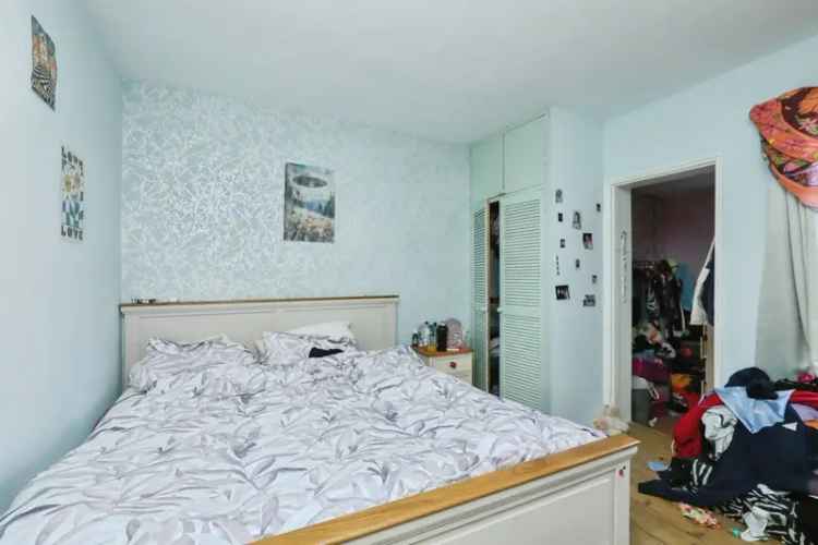 Norwich Golden Triangle Mid-Terraced House - 2/3 Beds