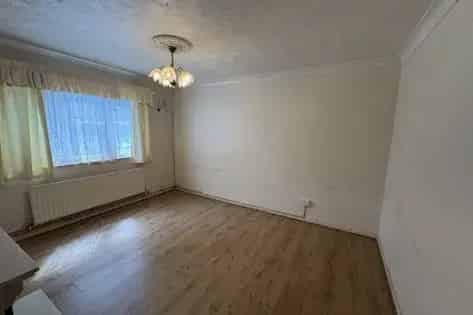 1 room flat of 126 m² in Birmingham