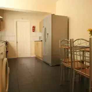 7 Bedroom Student House Manchester All Bills Included No Deposit