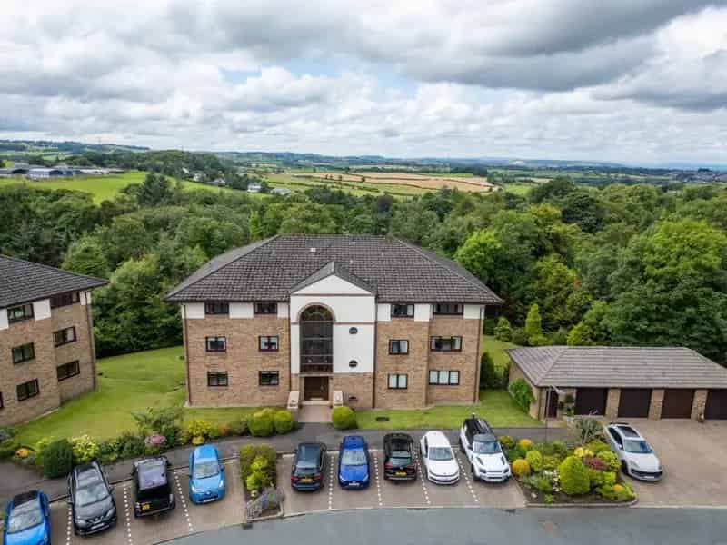2 Bedroom Apartment for Sale
