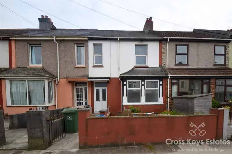 3 Bedroom Terraced House to Rent