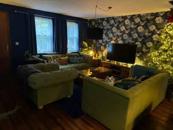 Four Bedroom Townhouse Near Amenities