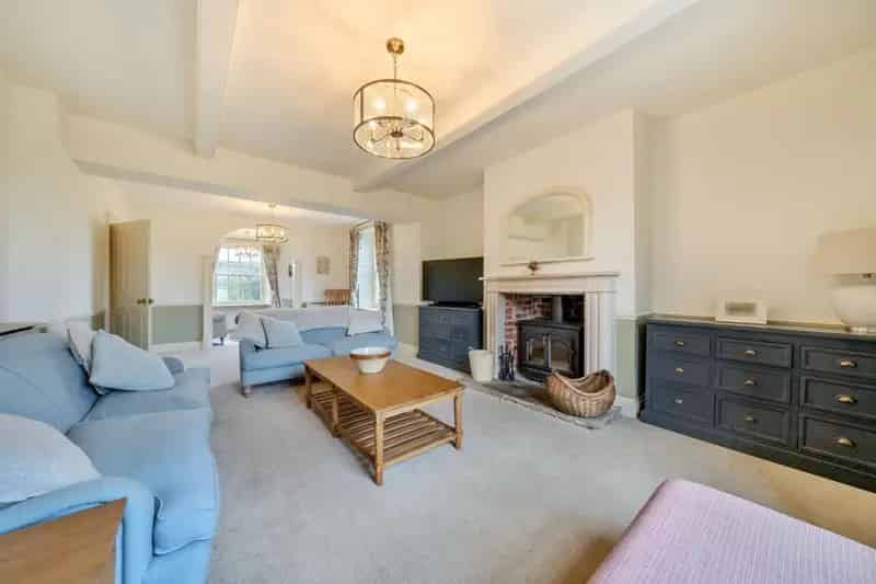 7 Bedroom Farmhouse with Annex and Outbuildings