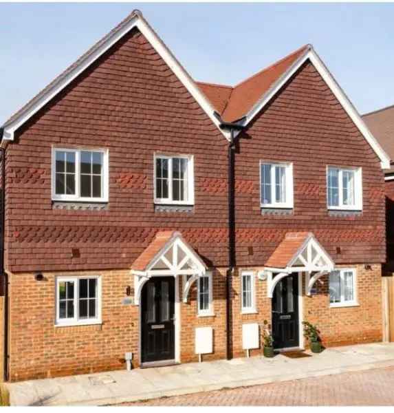 House For Rent in Wealden, England